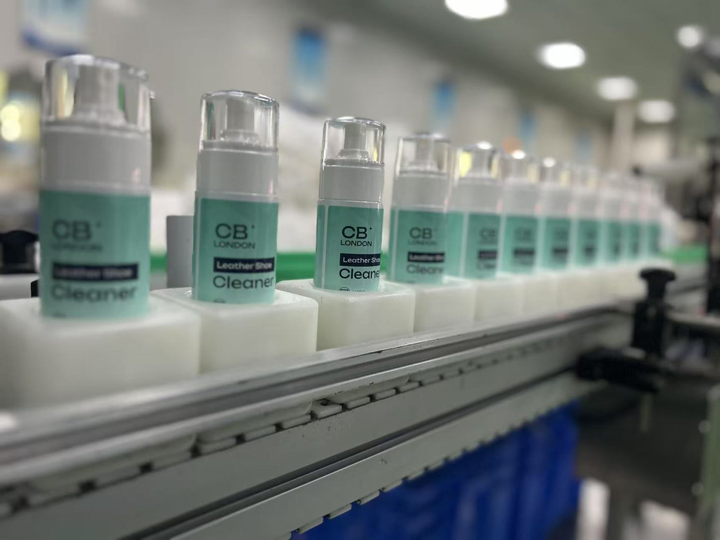 Leather shoe cleaning lotion